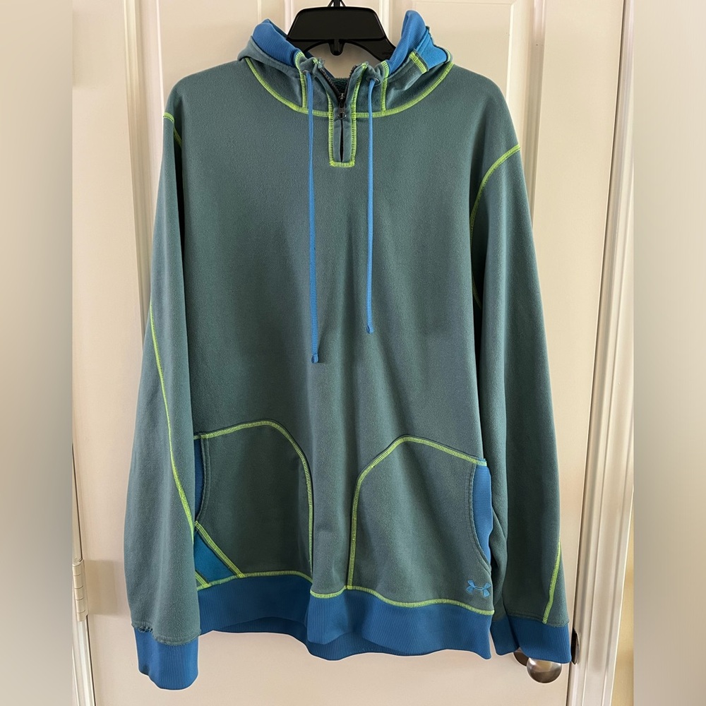 Under Armour Sweatshirt